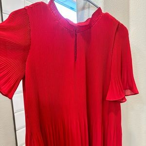 🤩Red chiffon flutter top🤩 Ann Taylor
